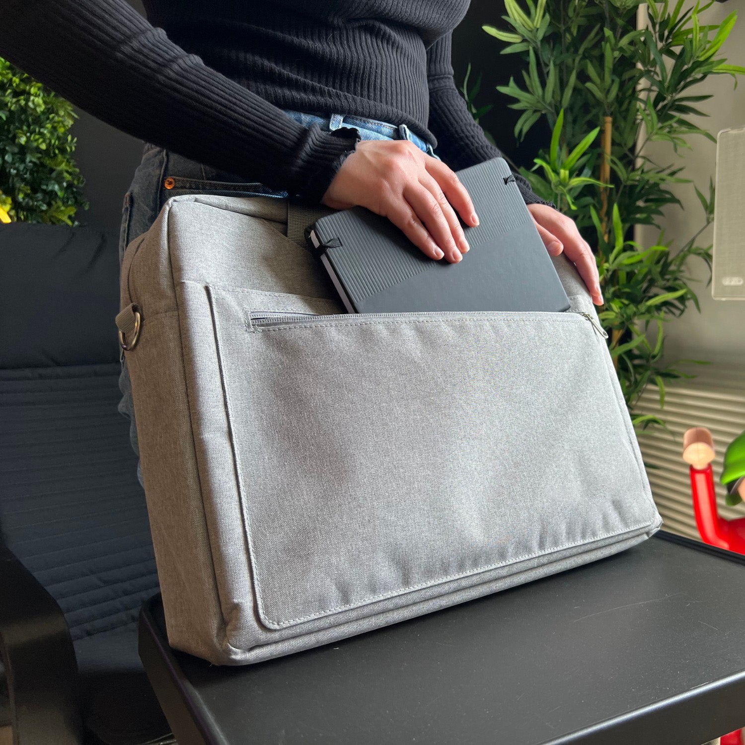 Laptop & Portable Monitor Sleeve 11" to 17"