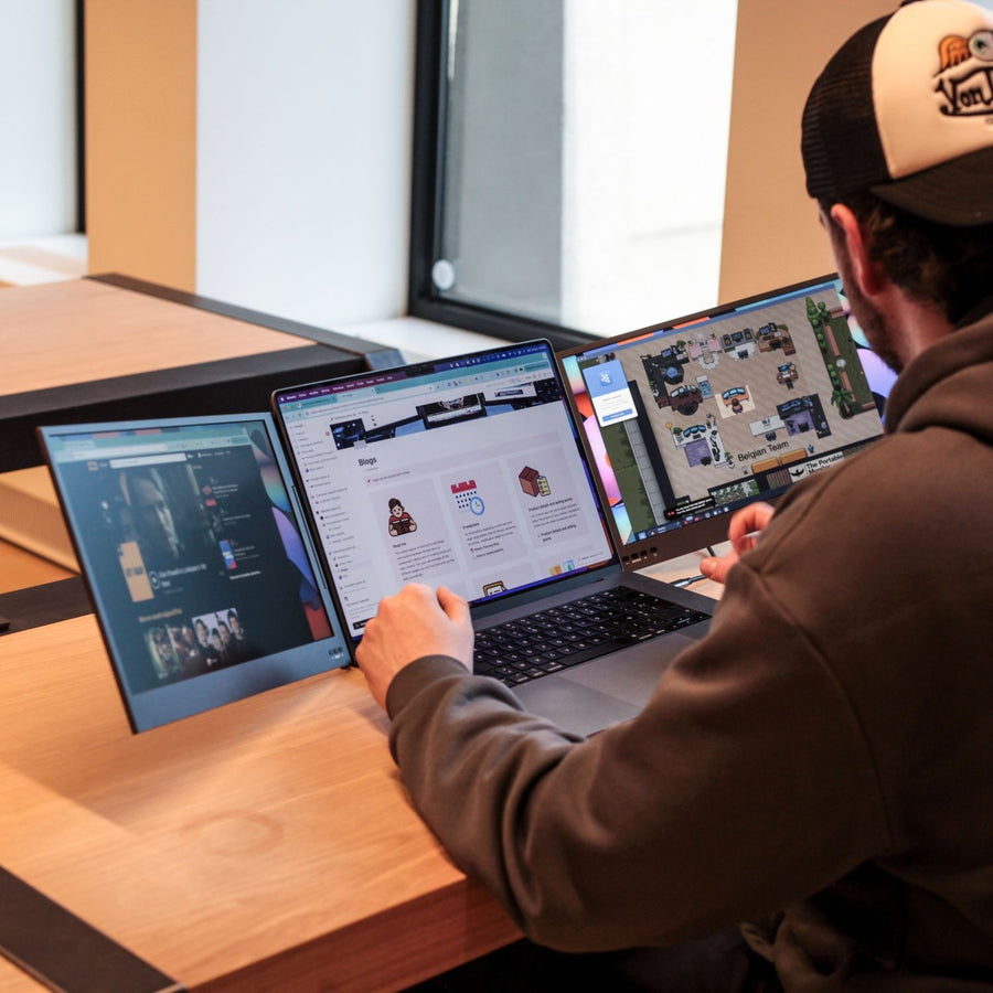 Best Portable Monitors for Work and Travel | Aura Displays